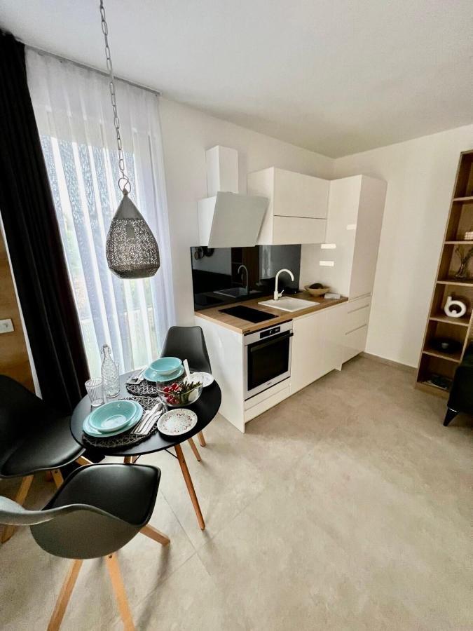 Apartmani Cube A Medulin Kültér fotó