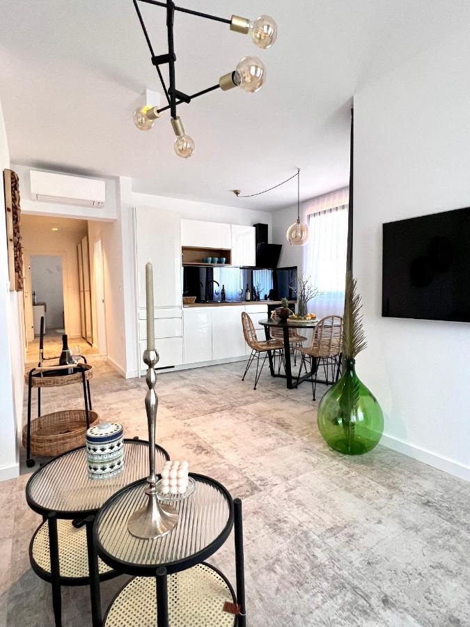 Apartmani Cube A Medulin Kültér fotó